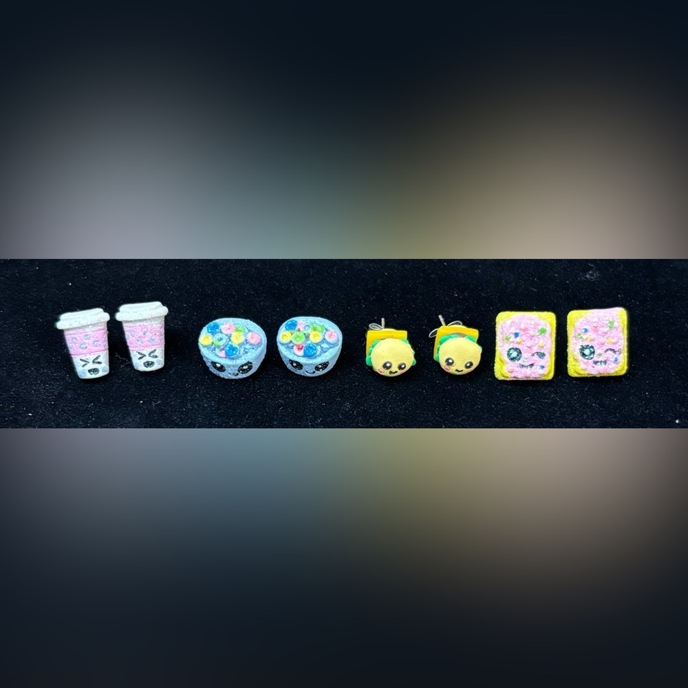 Set of 4 girls earrings A67